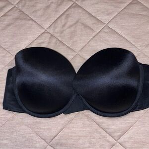 VICTORIA’S SECRET VERY SEXY Womens Black Strapless underwire Bra size: 36C